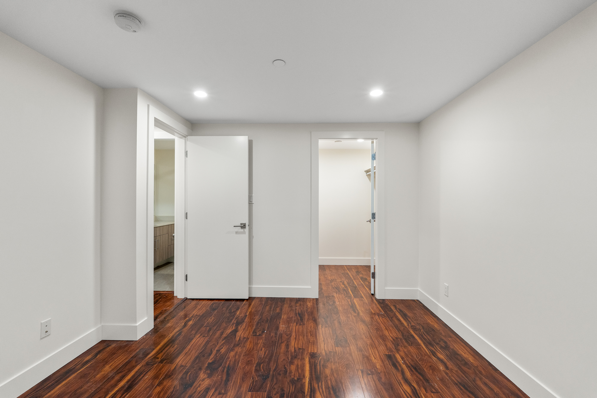6528 Marine Drive